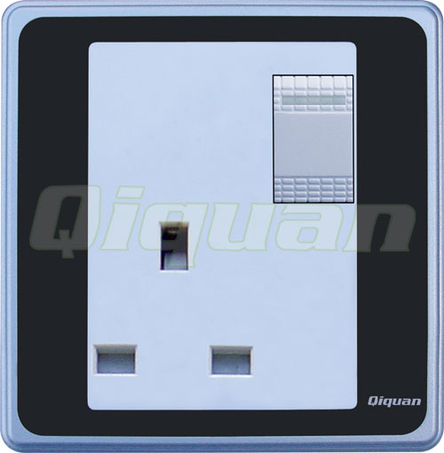 1 Gang with 13A Socket