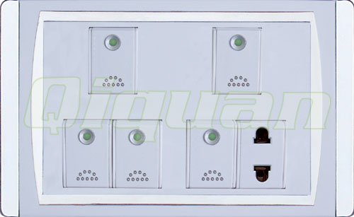 5 gang switch with 1 socket