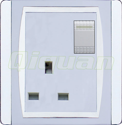 1 Gang with 13A Socket