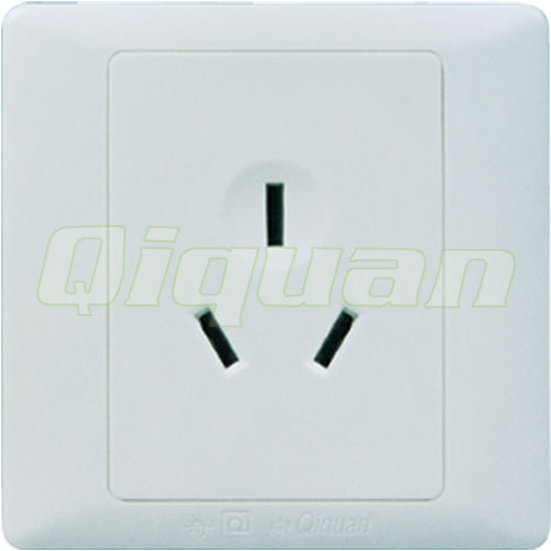 Three Pole Socket