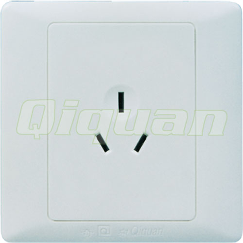 Three Pole Socket