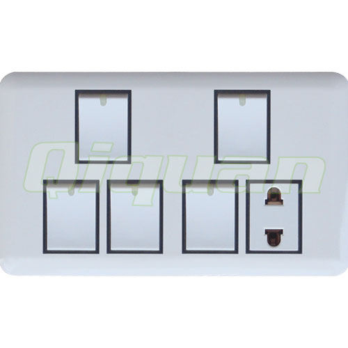 5 gang switch with 1 socket